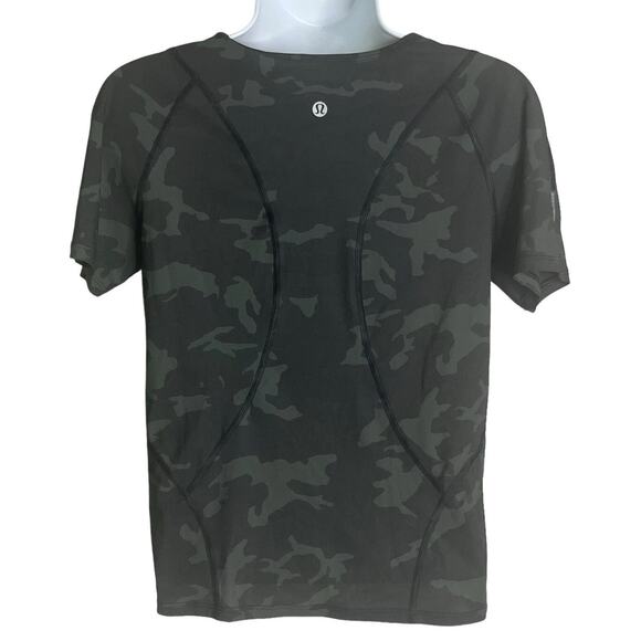 Lululemon Outrun The Heat Shirt Size 4 UV Protection Green Camo Workout Athletic - Picture 1 of 7